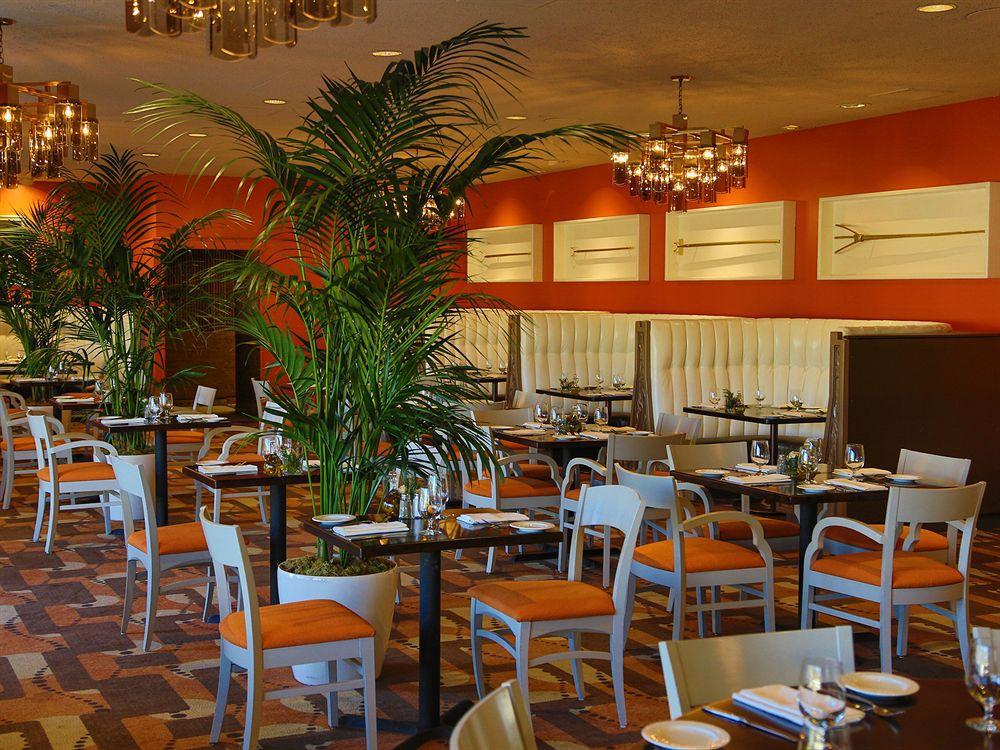 Inn At The Commons 메드퍼드 외부 사진