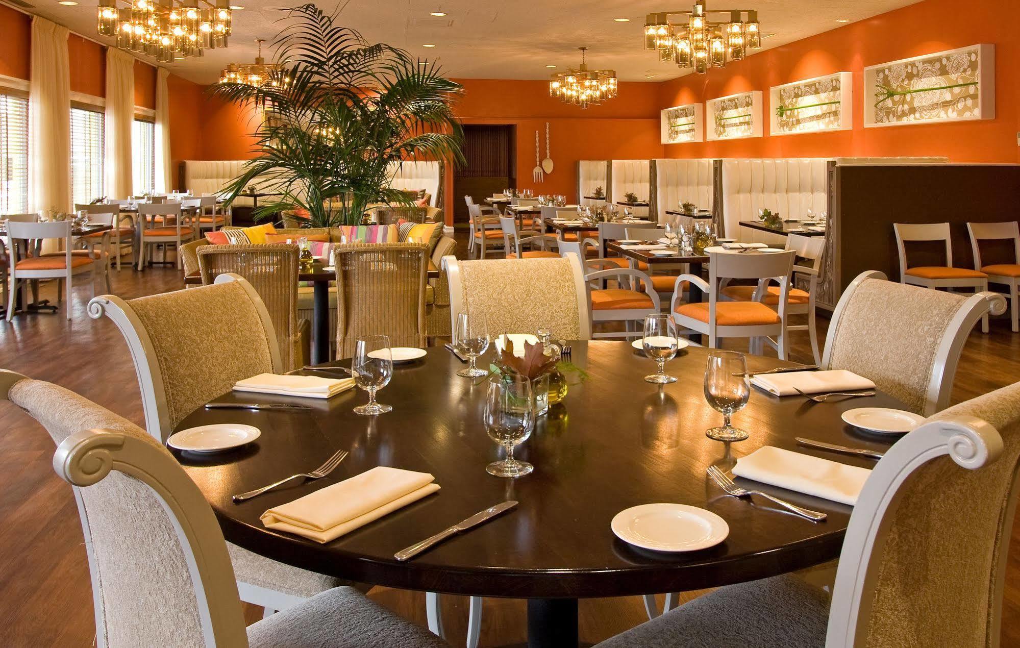 Inn At The Commons 메드퍼드 외부 사진