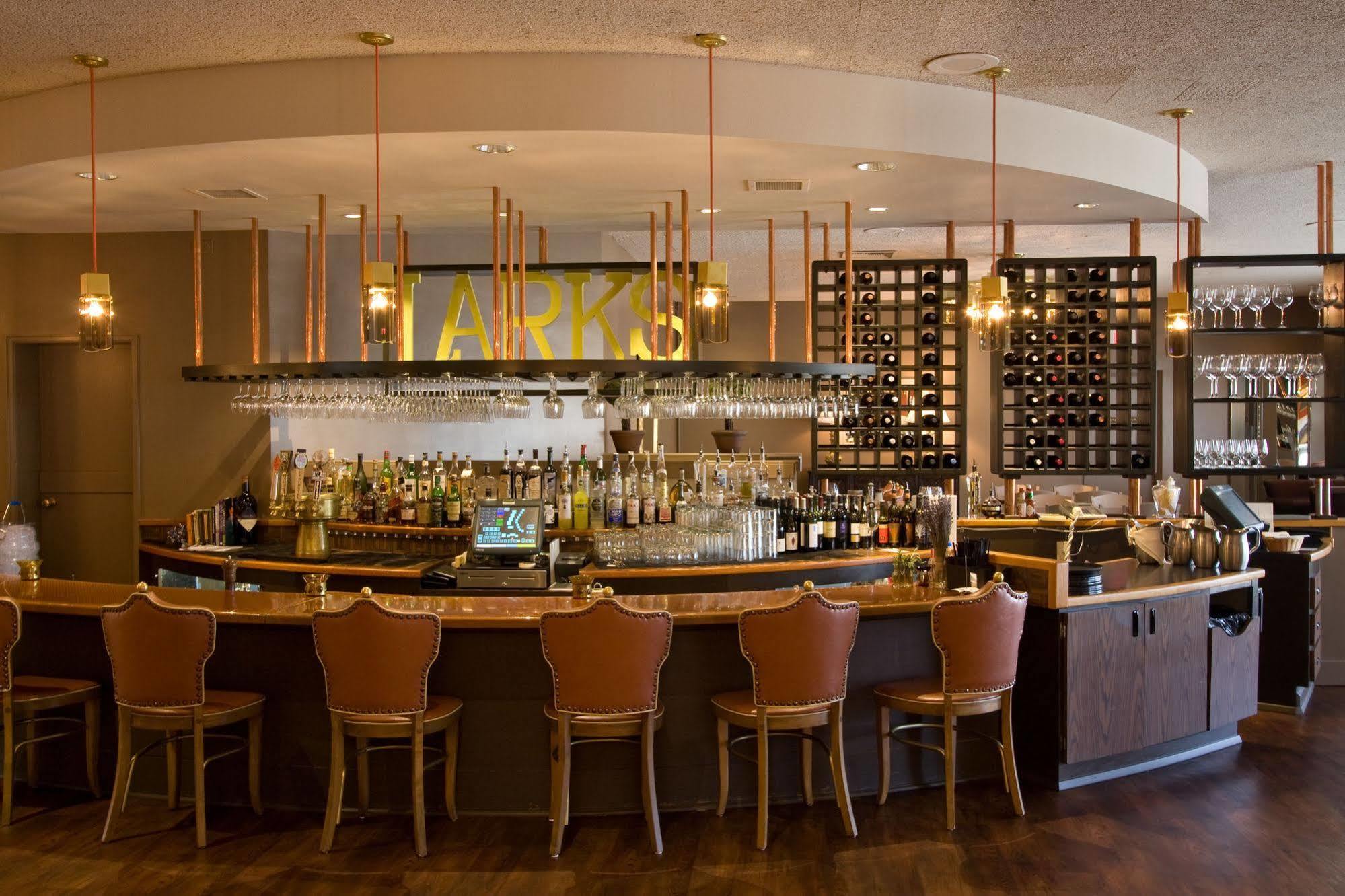 Inn At The Commons 메드퍼드 외부 사진