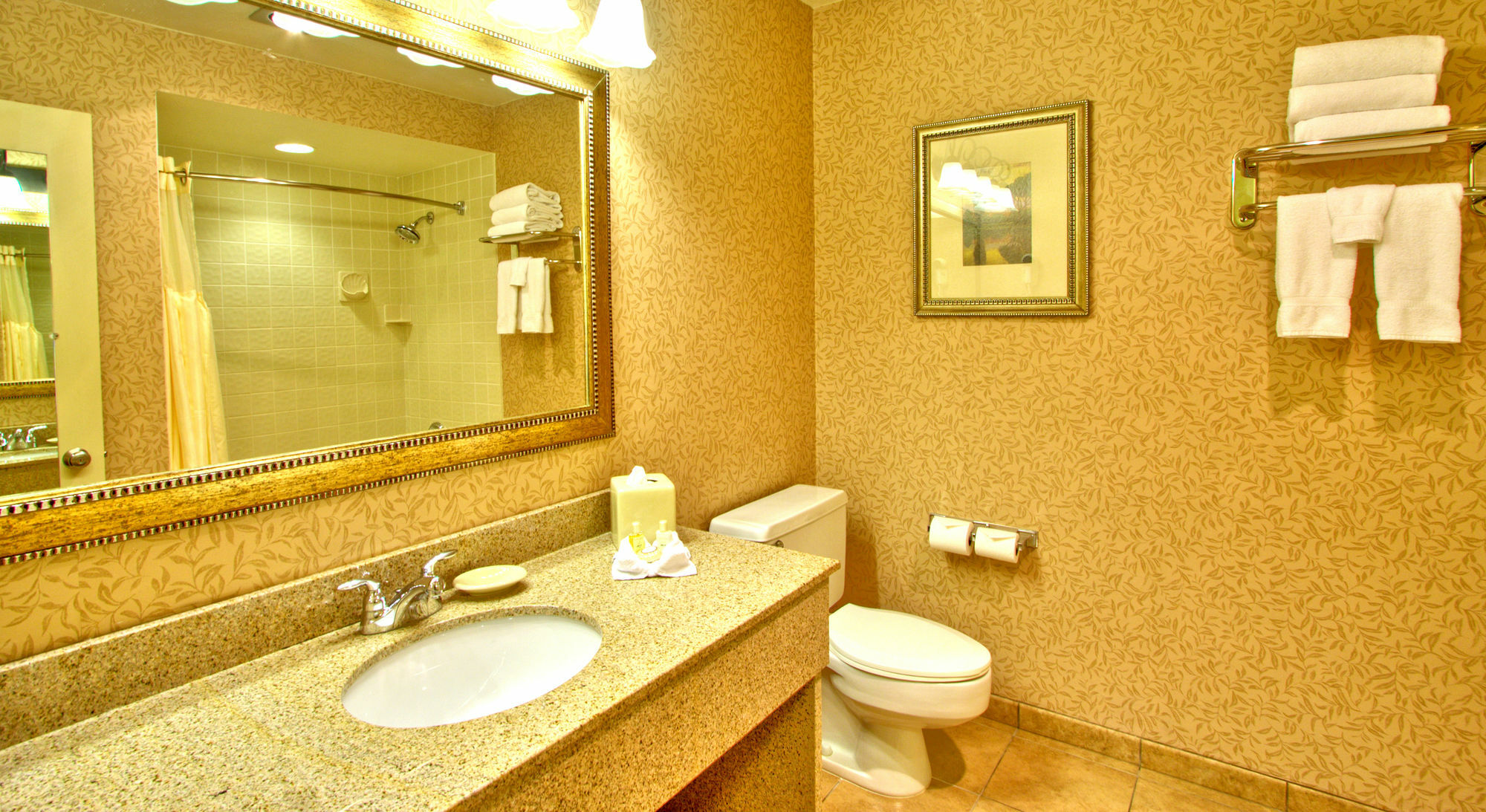 Inn At The Commons 메드퍼드 외부 사진