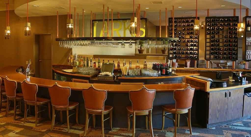Inn At The Commons 메드퍼드 외부 사진